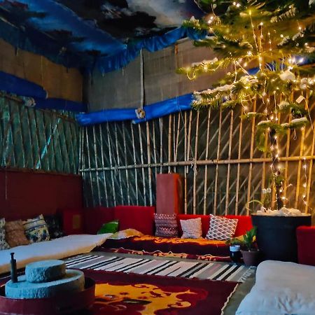 Rishikesh Sadan A Yoga & Spritual Retreat Hotell Tapovan Exteriör bild