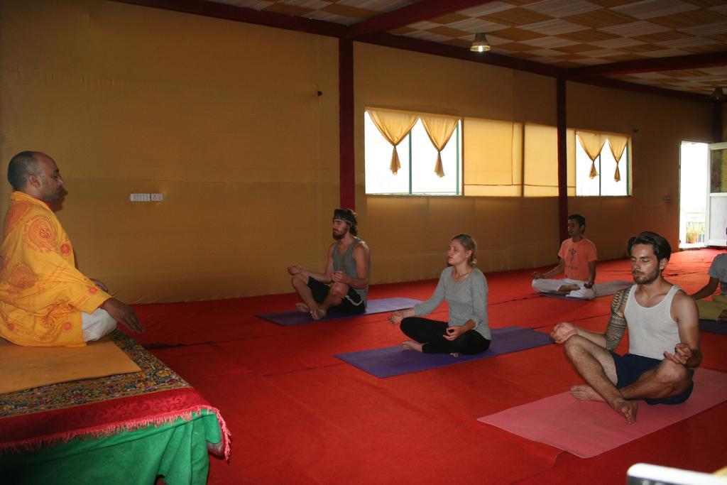 Rishikesh Sadan A Yoga & Spritual Retreat Hotell Tapovan Exteriör bild