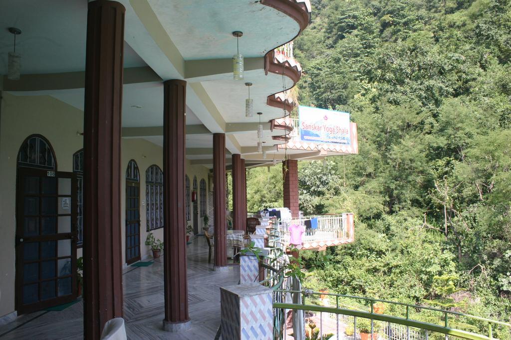 Rishikesh Sadan A Yoga & Spritual Retreat Hotell Tapovan Exteriör bild