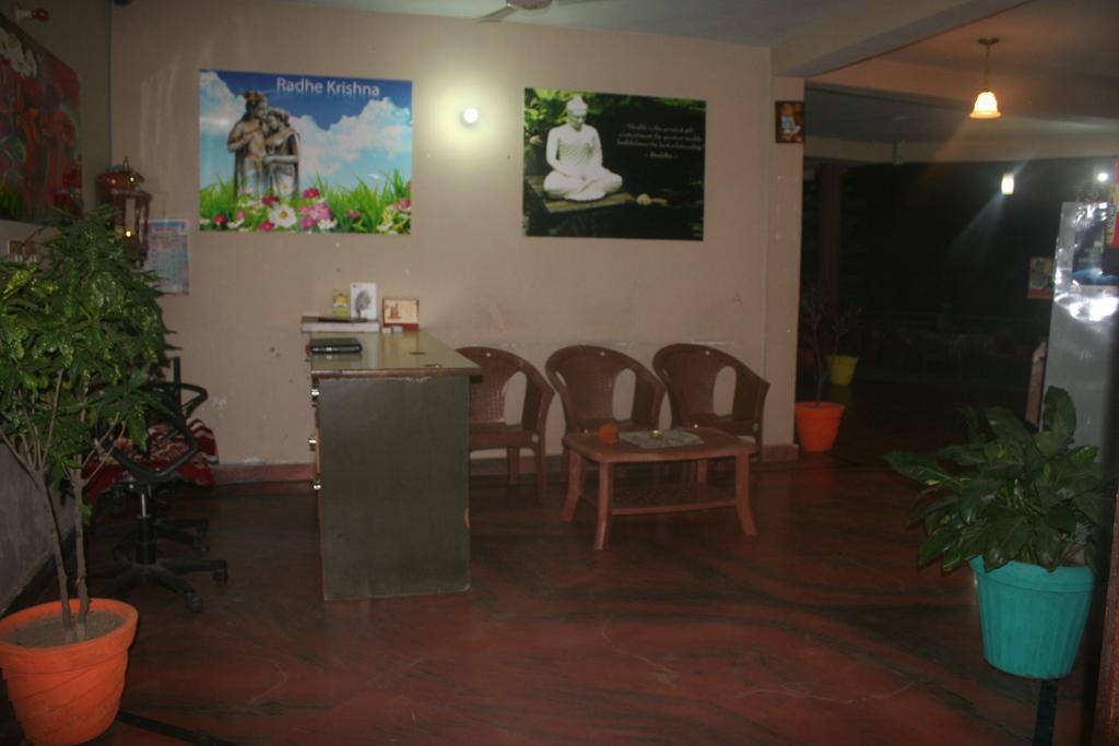 Rishikesh Sadan A Yoga & Spritual Retreat Hotell Tapovan Exteriör bild