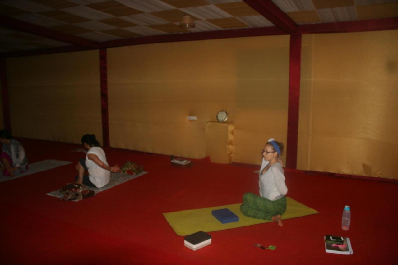 Rishikesh Sadan A Yoga & Spritual Retreat Hotell Tapovan Exteriör bild