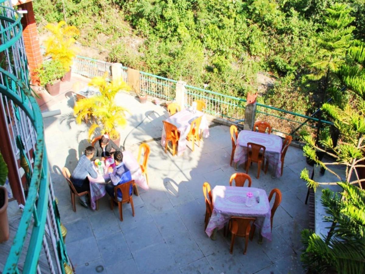 Rishikesh Sadan A Yoga & Spritual Retreat Hotell Tapovan Exteriör bild